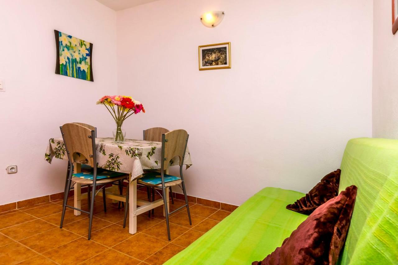 Apartments Bozo Ražanj Εξωτερικό φωτογραφία